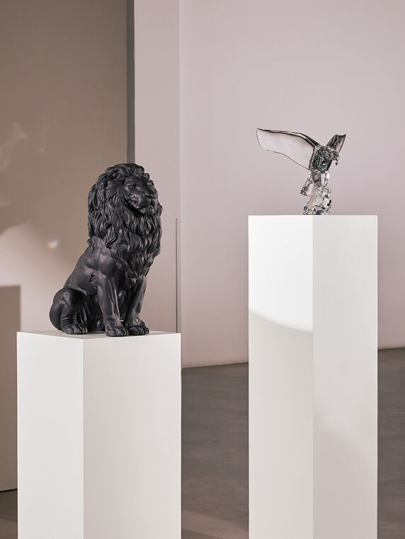 Subcategory Component - Sculptures & Figurines - Image