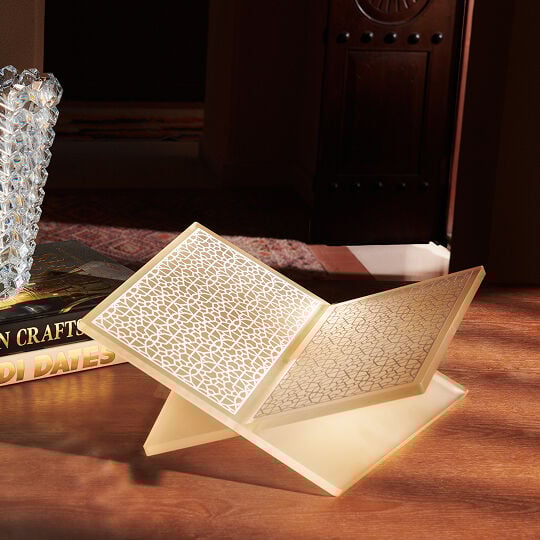 Brand Carousel - Assouline - Lifestyle