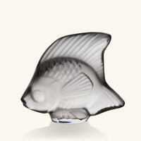 لاليك منحوتة على شكل سمكة صغيرة رمادية