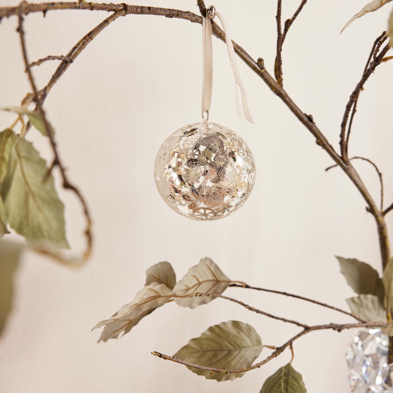 christofle bouquet givr  2025 christmas ornament silver plated