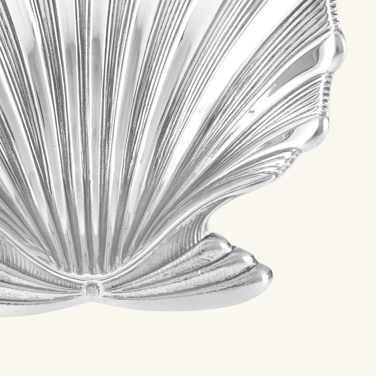 بوتشيلاتي وعاء على شكل صدفة فينوس بحجم صغير