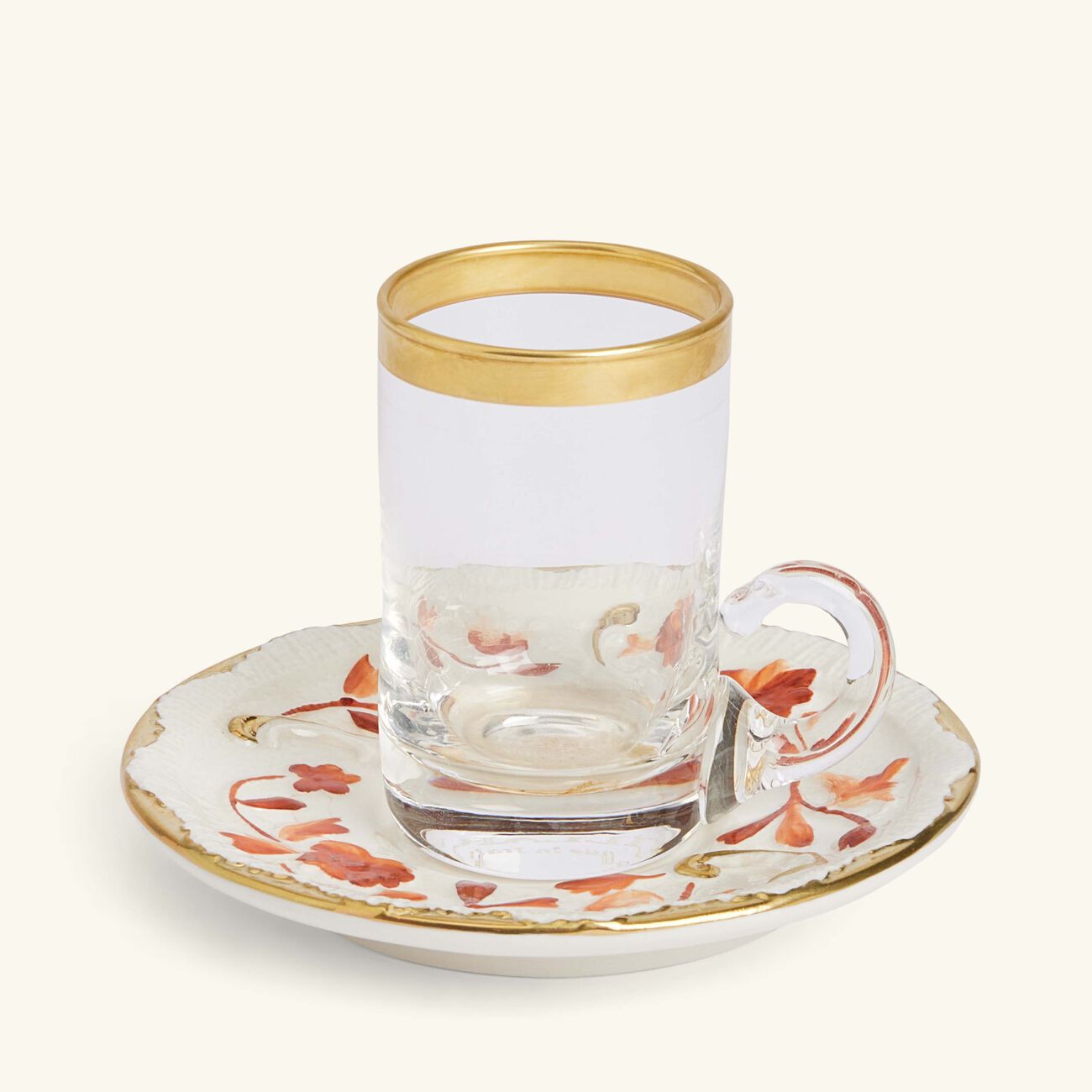 فيلاري فنجان شاي عربي تاورمينا مع صحنه باللون الأحمر