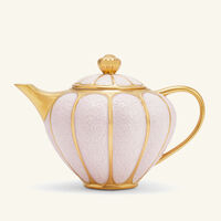 villari amour milk pitcher