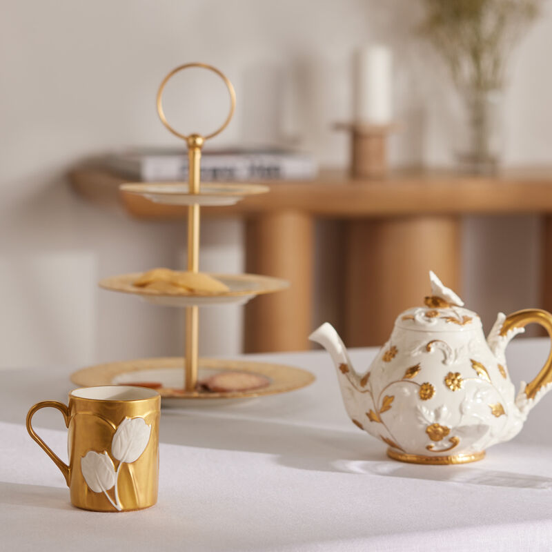 Tulip Mug Gold villari tulip mug gold