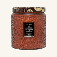 voluspa forbidden fig candle