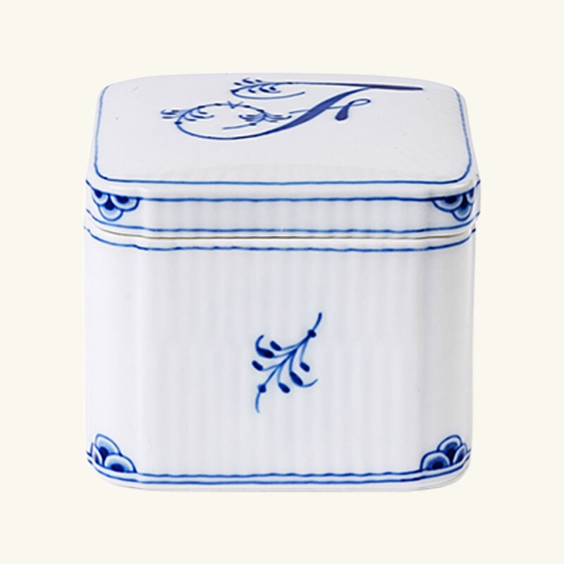 royal copenhagen alphabet collection f bonbonniere box white