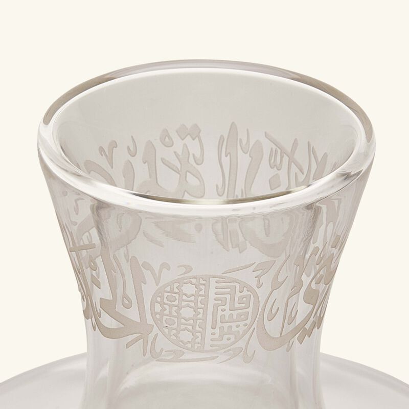 دملاج طقم  ثلث  المؤلف من 6 فناجين للشاي مع صحونها بتصميم شفاف