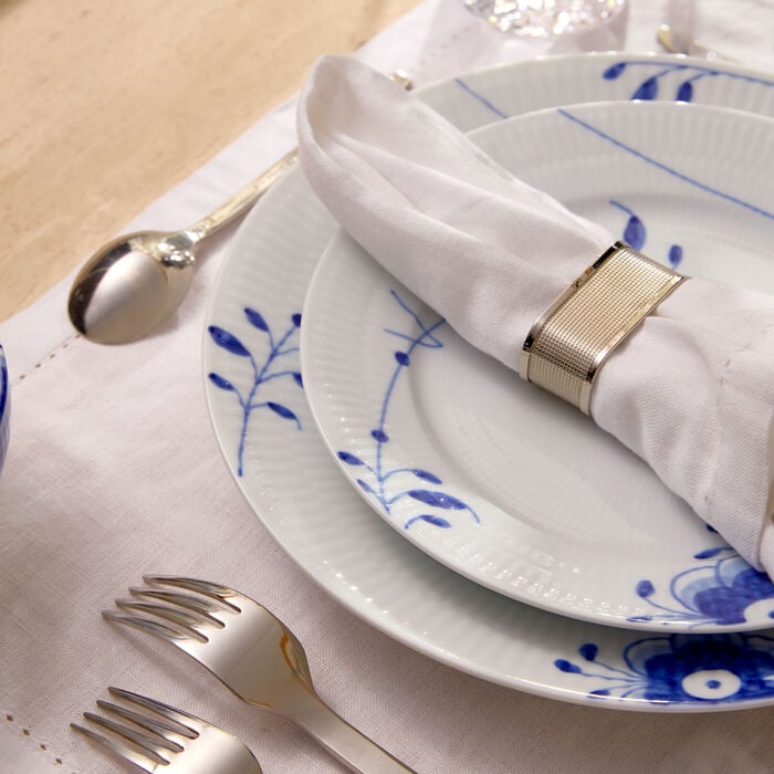 Blue Mega 2 Dessert Plate Round White 22cm royal copenhagen blue mega 2 dessert plate round white 22cm