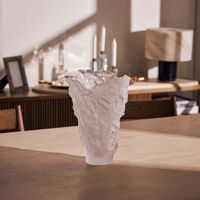 دوم مزهرية كاميليا كبيرة باللون الأبيض