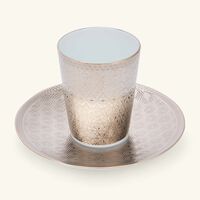 طقم ديفاين مؤلف من فنجانين للقهوة مع صحنيهما باللون الفضي برناردو طقم ديفاين مؤلف من فنجانين للقهوة مع صحنيهما باللون الفضي