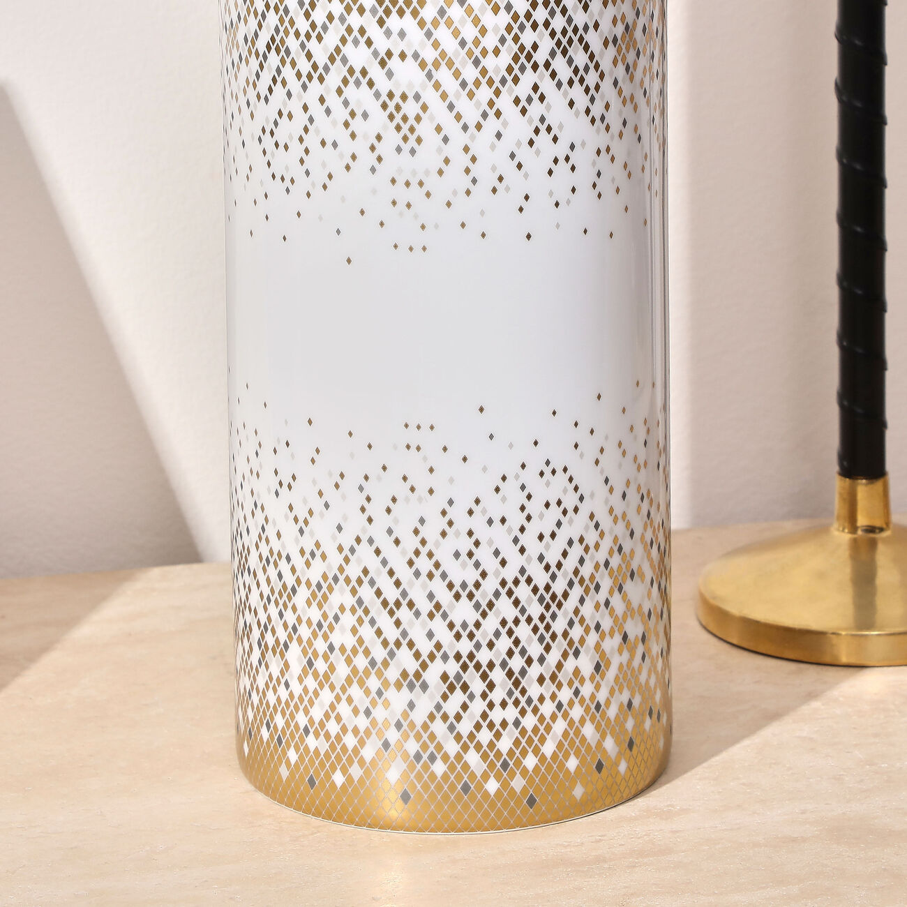 Souffle D'OR Vase Gold Medium haviland souffle d or vase gold medium