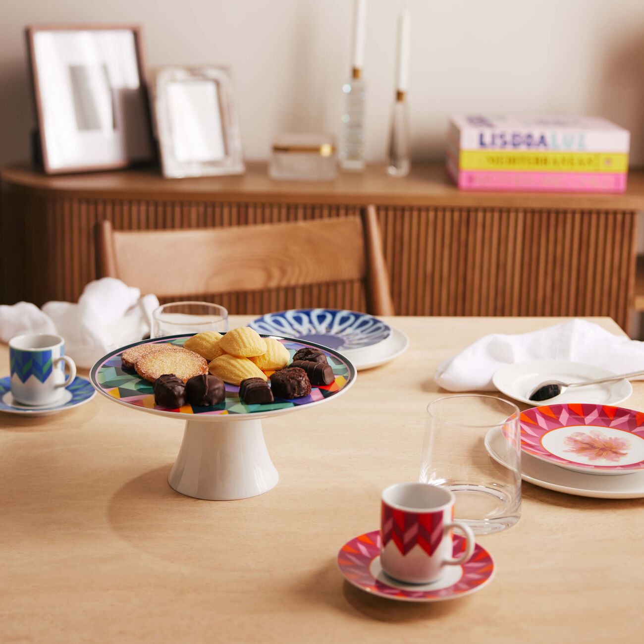 Bahja Cake Stand & Dessert Plate Set Of 4 silsal bahja cake stand dessert plate set of 4