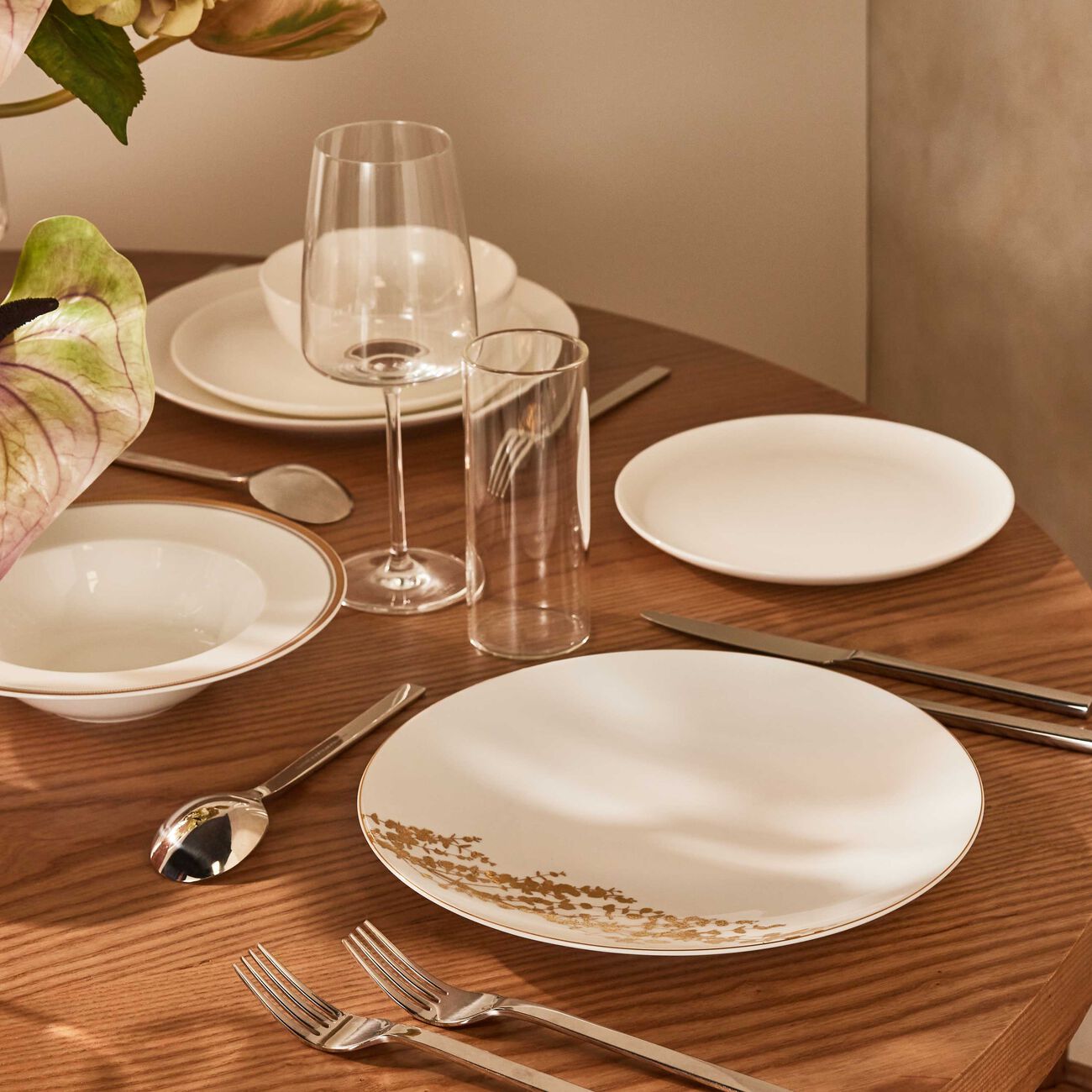 bernardaud vegetal or dinner plate round gold 26cm