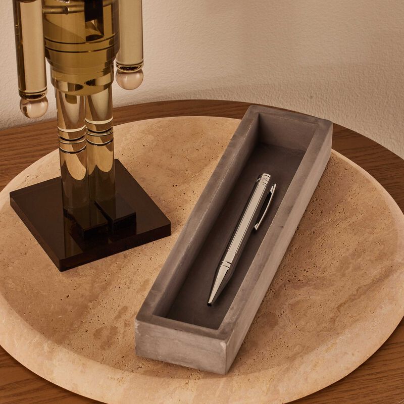 اس تي دوبون قلم حبر جاف  بولبوينت  دي إنيشال باللون الفضي