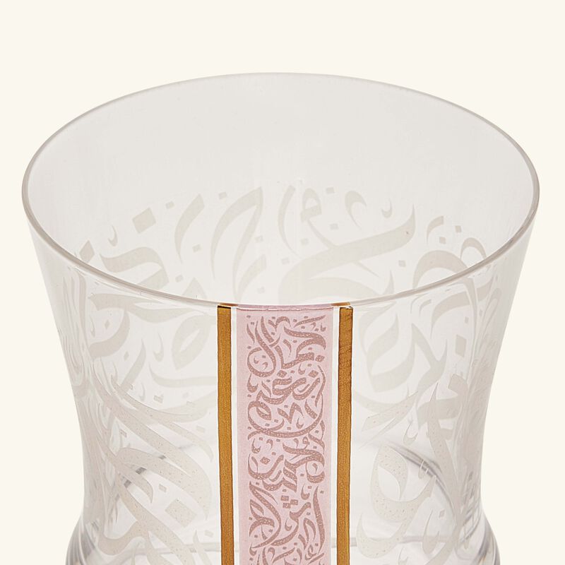 طقم نغم المؤلف من 6 كؤوس زجاجية قصيرة باللون الوردي دملاج طقم نغم المؤلف من 6 كؤوس زجاجية قصيرة باللون الوردي