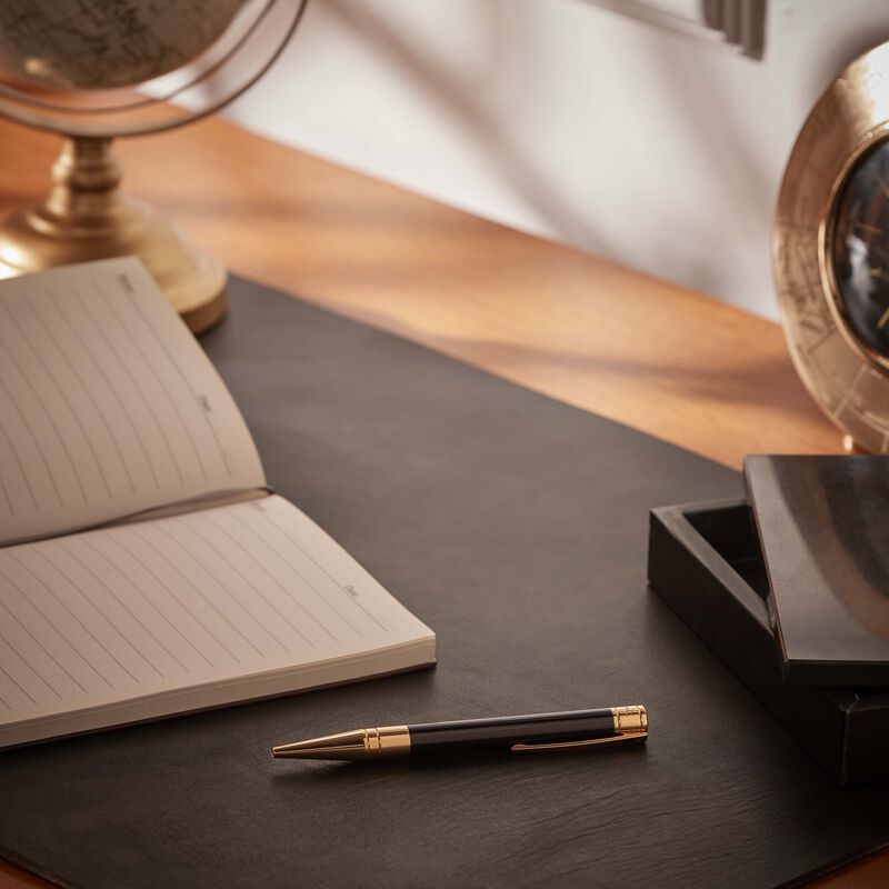 st dupont d initial ballpoint pen gold