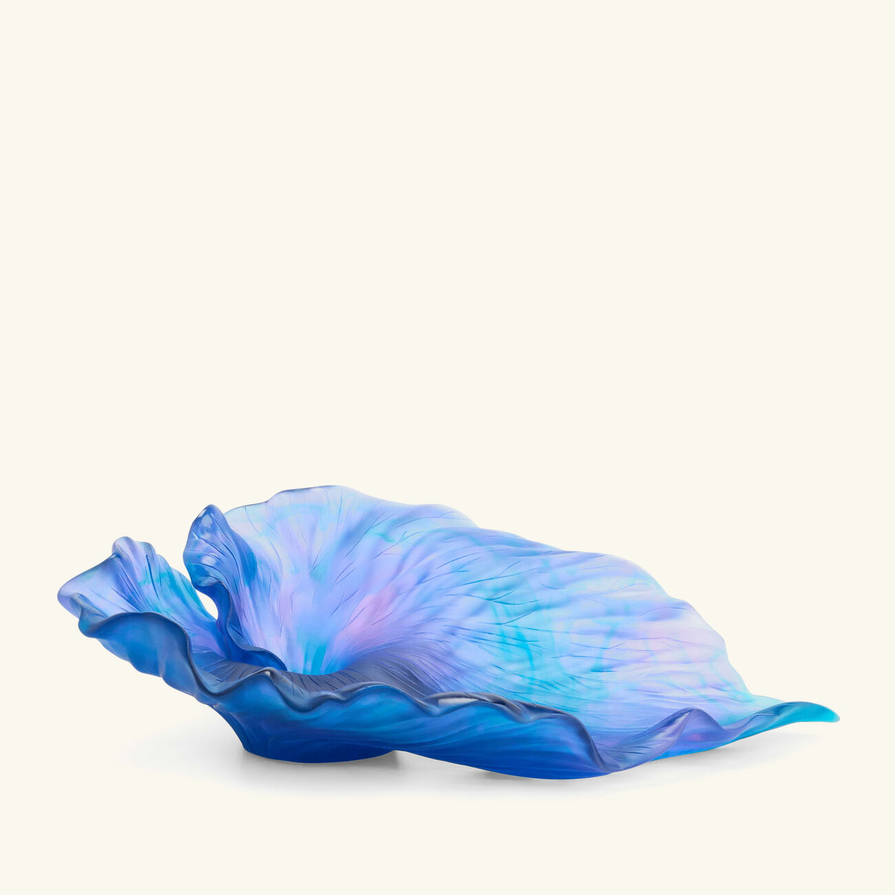daum arum centrepiece blue