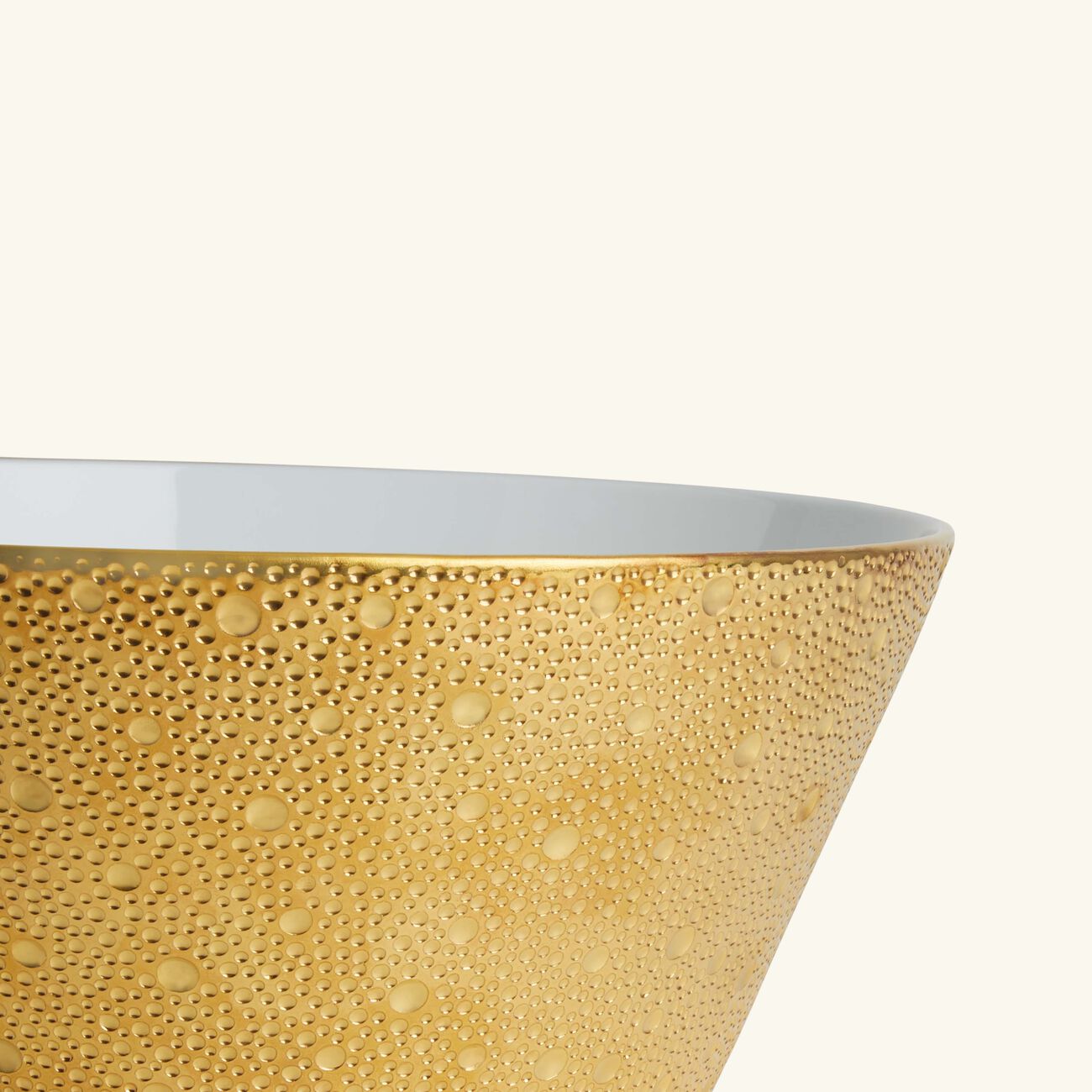 وعاء السلطة إيكوم باللون الذهبي 28 سم برناردو وعاء السلطة إيكوم باللون الذهبي 28 سم