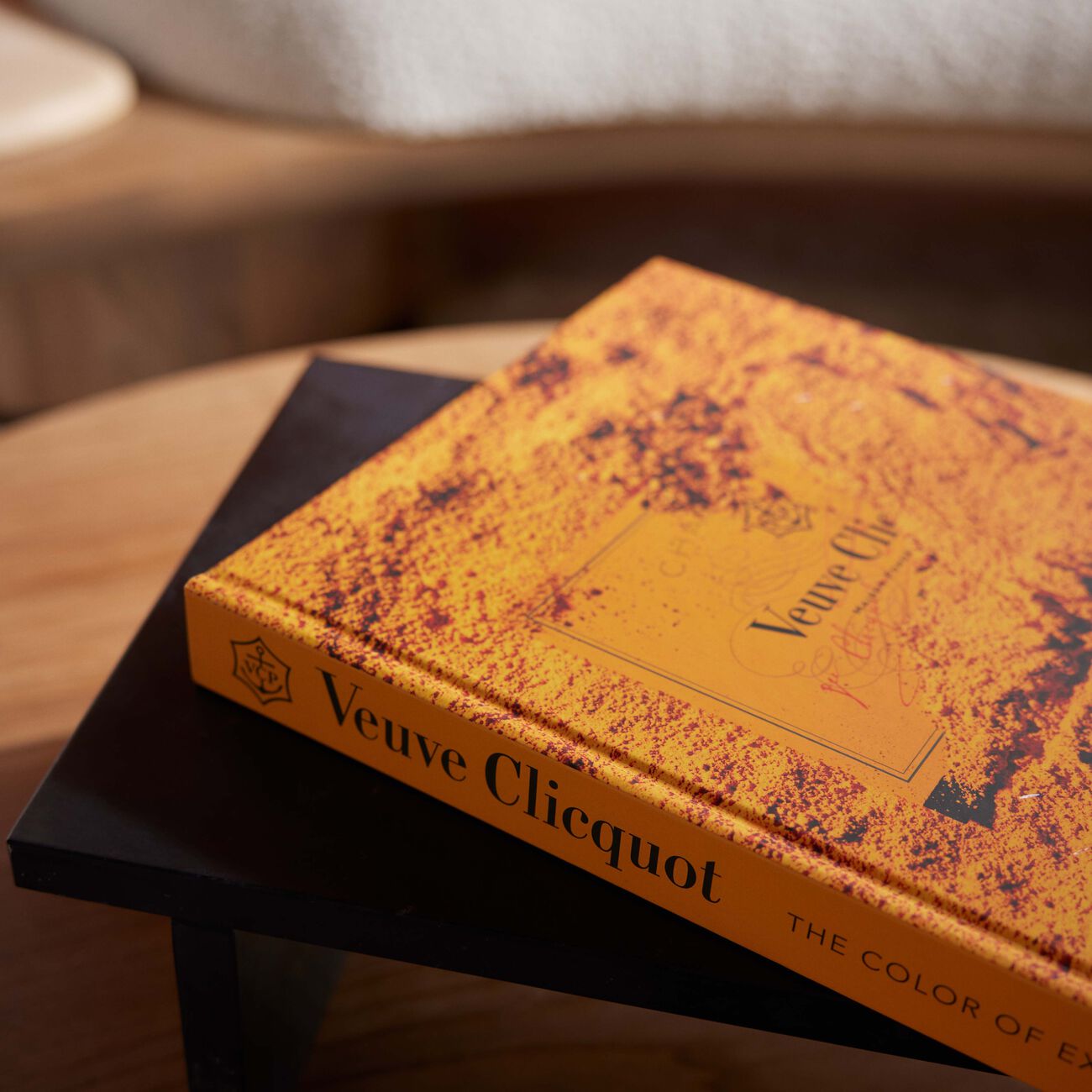Veuve Clicquot Book 33x25cm assouline veuve clicquot book 33x25cm