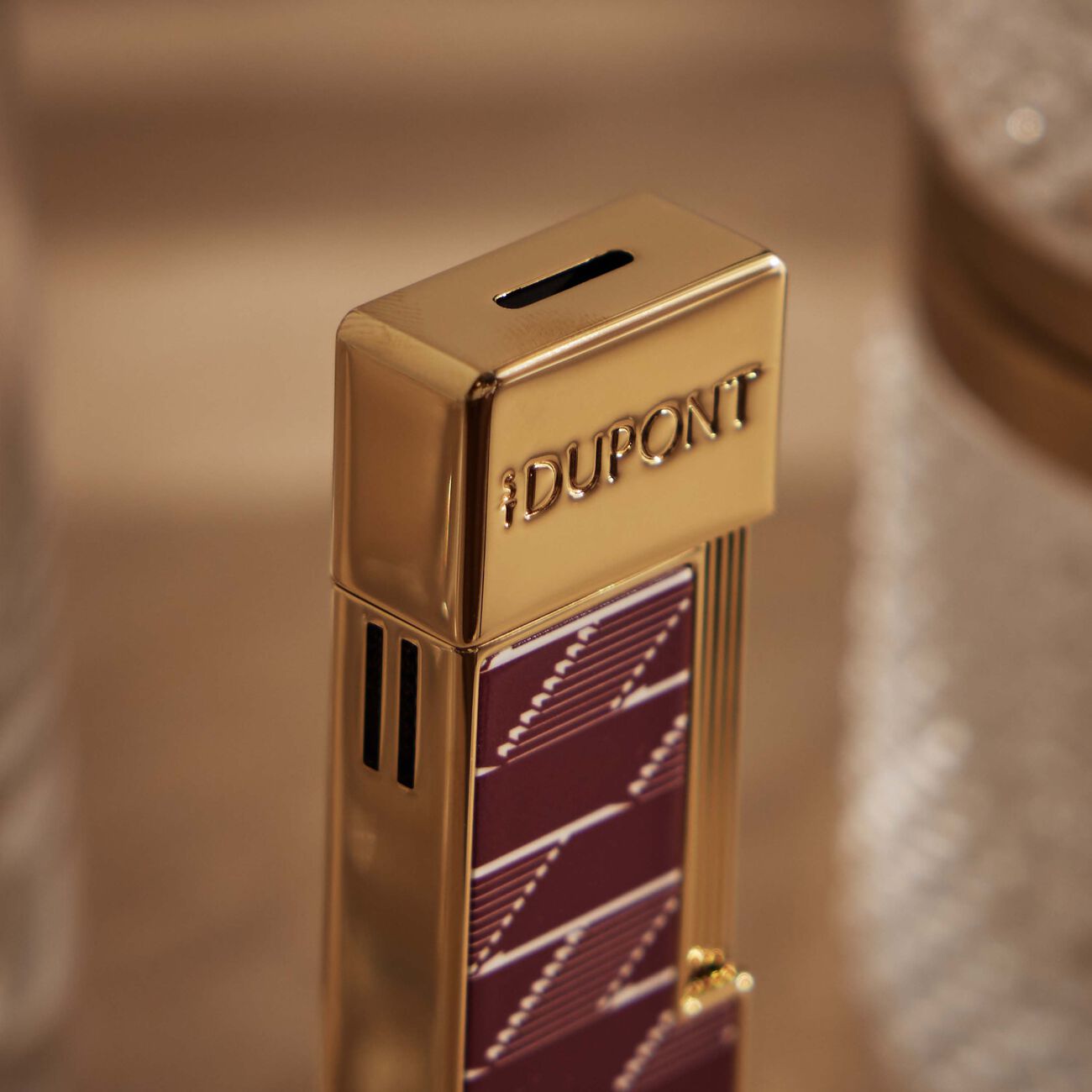 st dupont monogram 1872 lighter burgundy