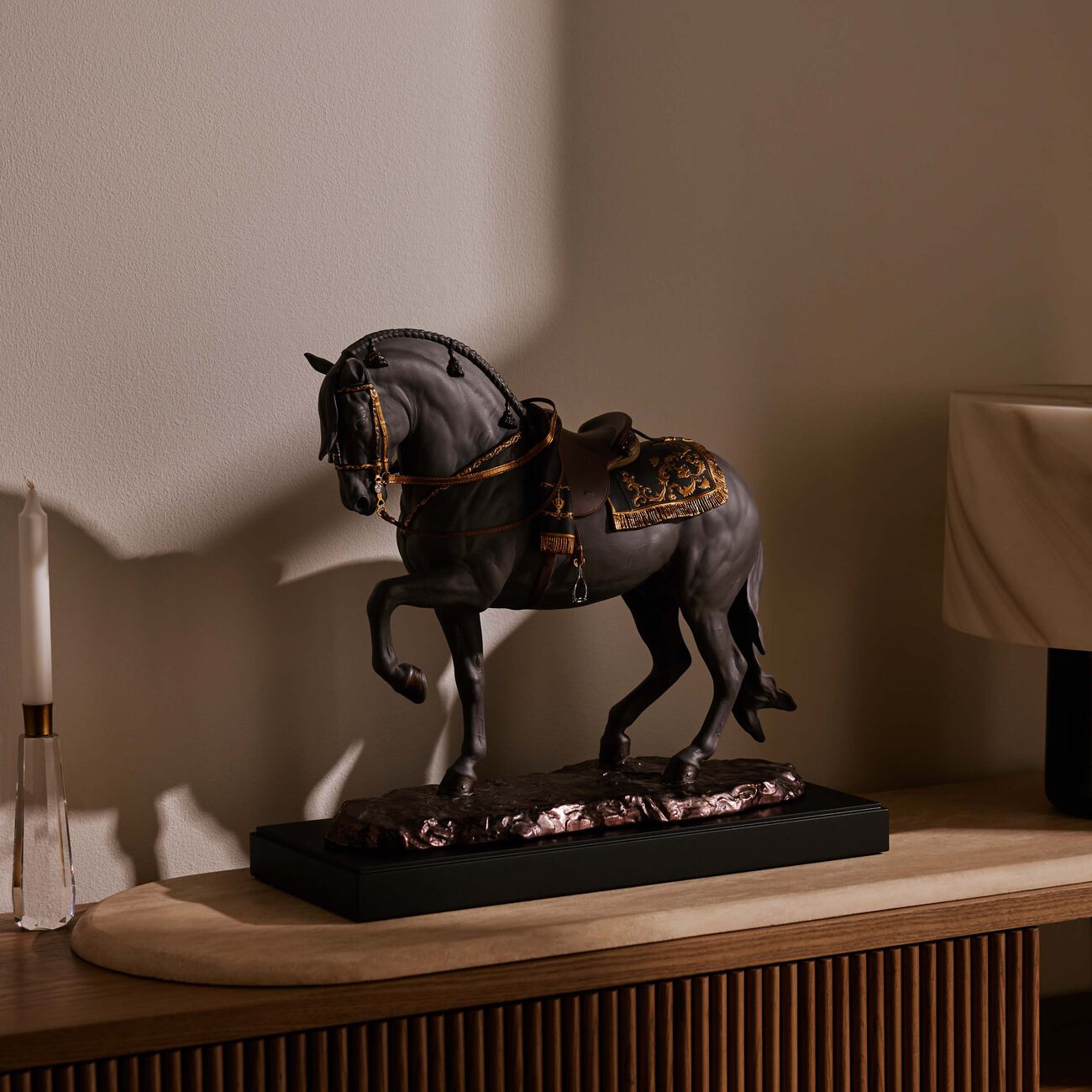 lladro spanish pure breed horse sculpture large black