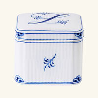 royal copenhagen alphabet collection l bonbonniere box white