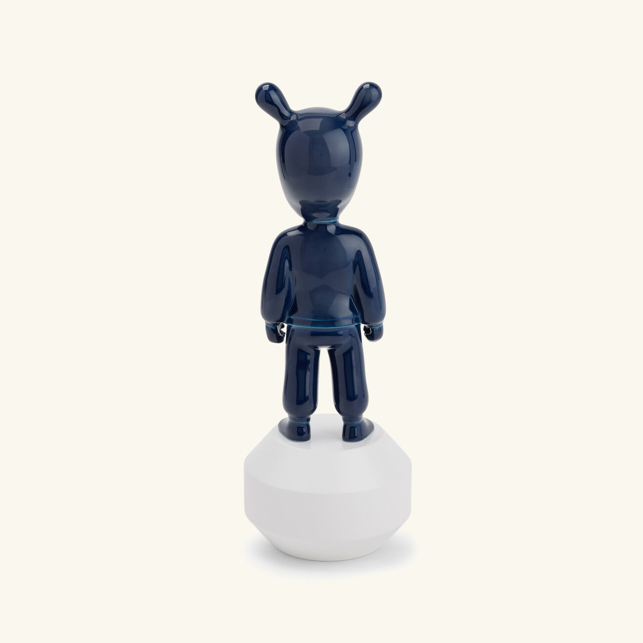 lladro the guest figurine small black