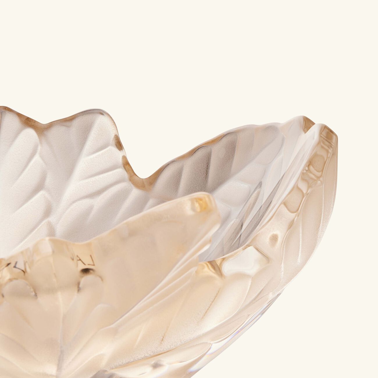 lalique compiegne bowl gold luster