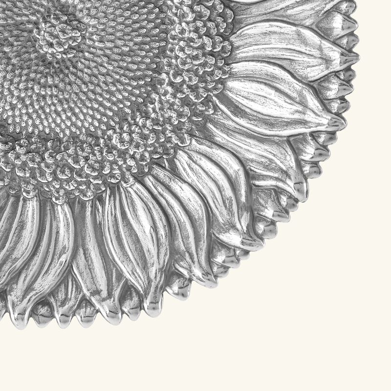 بوتشيلاتي وعاء على شكل زهرة دوار الشمس فضي بحجم متوسط