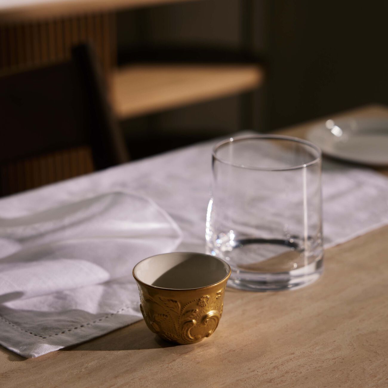 فيلاري فنجان القهوة العربي تاورمينا باللون الذهبي