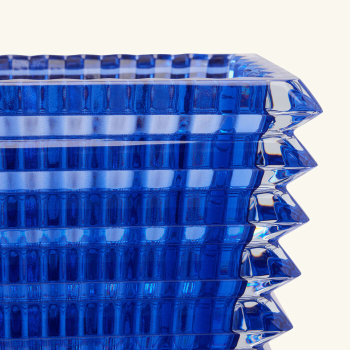 baccarat eye vase rectangular medium blue