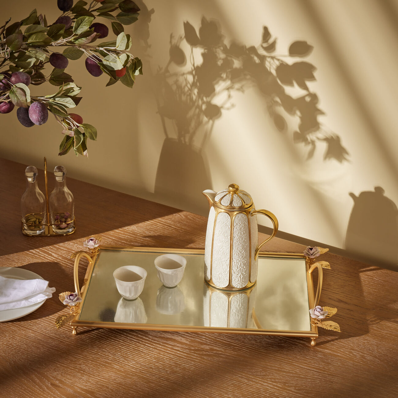villari amour coffee tea pot white