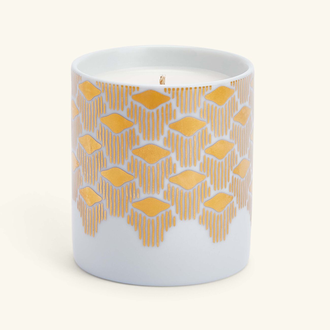 Tamrah by Razan Alazzouni Rose Oud Candle 150g silsal tamrah by razan alazzouni rose oud candle 150g