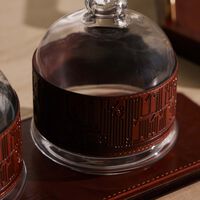 دملاج طقم حياة المؤلف من وعائين للضيافة باللون البني