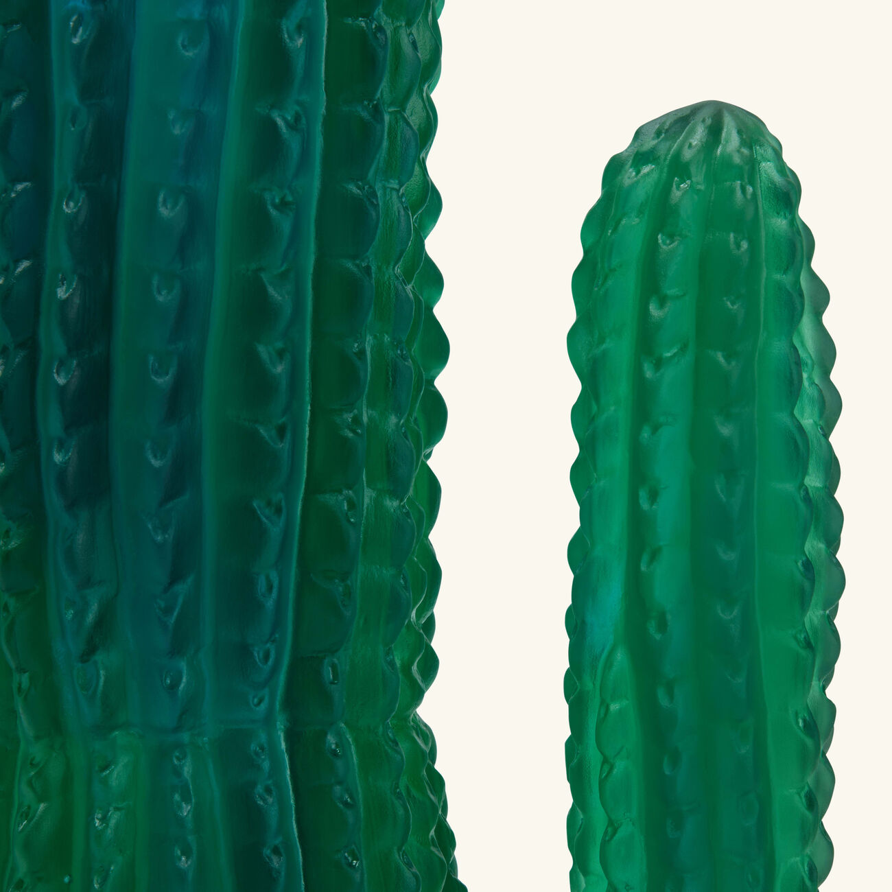 Jardin de Cactus Vase Medium Green daum jardin de cactus vase medium green