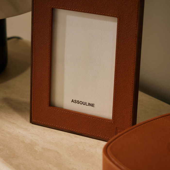 assouline heritage frame red 24x19 cm