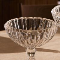 ماريو تشيوني وعاء ديكور إيرث شفاف بحجم صغير