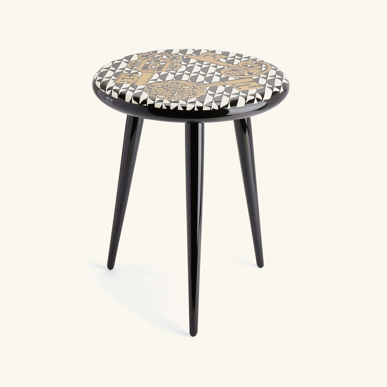 fornasetti chiavi e losanghe stool pattern