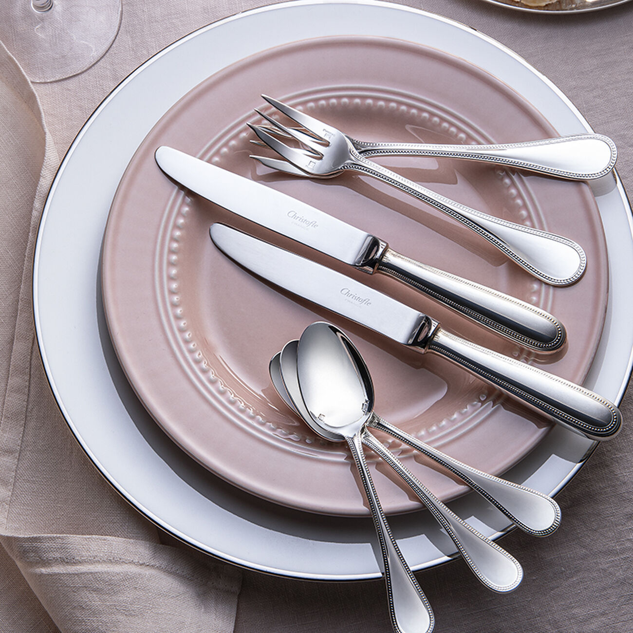 كريستوفل طقم أدوات المائدة بيرل
