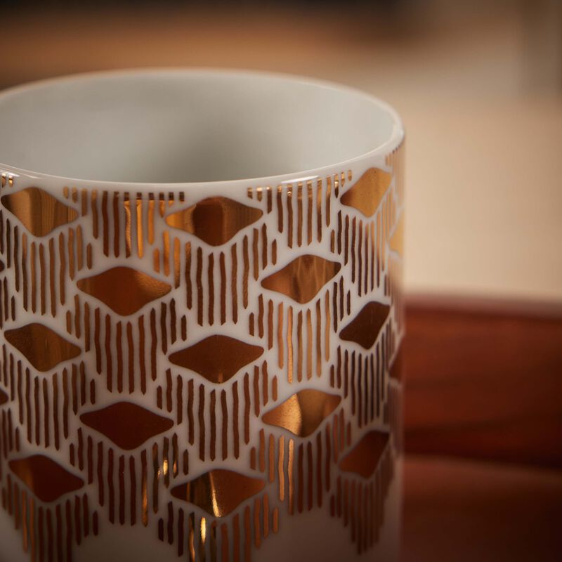 silsal tamrah by razan alazzouni vase round mini gold