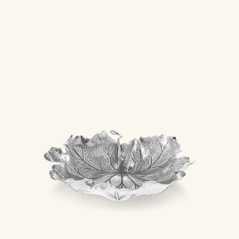Geranium Leaf Bowl Medium Silver buccellati geranium leaf bowl medium silver