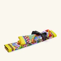 طقم كاريتو المؤلف من مفرش للأطباق ومنديل للمائدة دولتشي أند غابانا كازا طقم كاريتو المؤلف من مفرش للأطباق ومنديل للمائدة