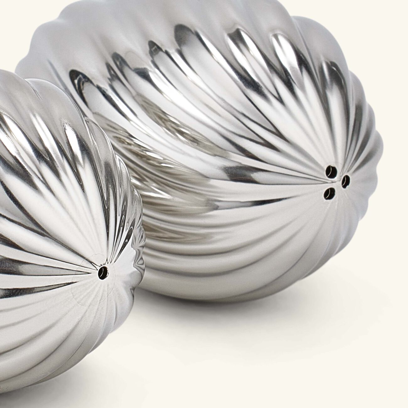 l objet ripple spice jewels salt and pepper shakers silver set of 2