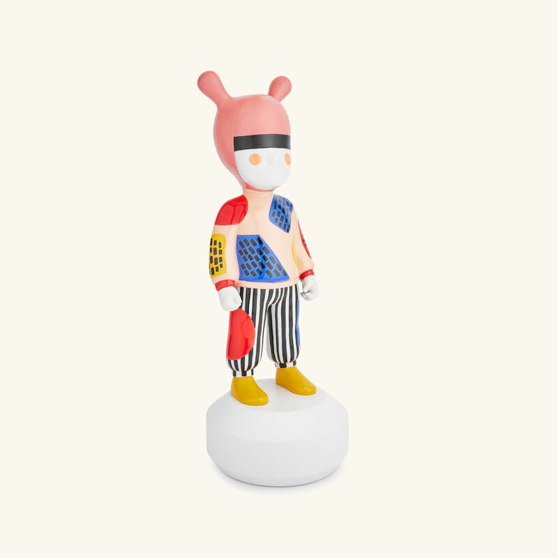 لادرو منحوتة ذا غيست كبيرة بإصدار محدود