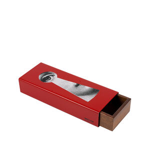Box 200 Serratura, medium