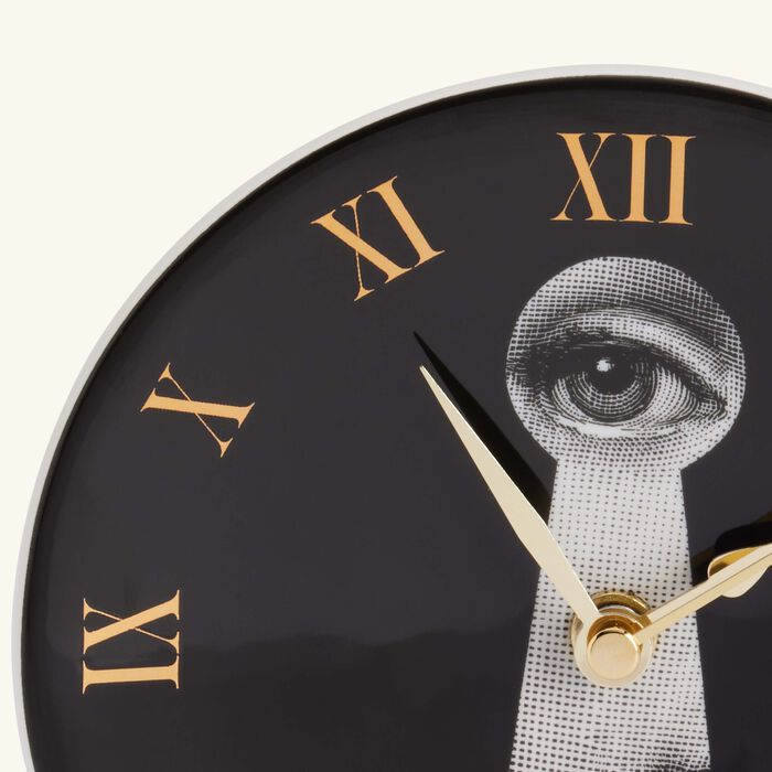 ساعة مكتب سيراتورا باللون الأسود فورناسيتي ساعة مكتب سيراتورا باللون الأسود