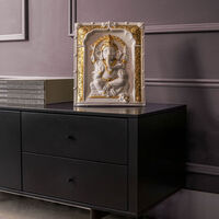 لادرو منحوتة لورد غانيشا للحائط متوسطة الحجم بيضاء