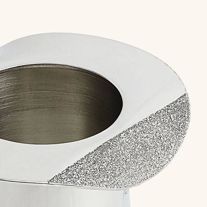 حامل أعواد ثقاب هاويل بتصميم قبعة علوية باللون الفضي رالف لورين هوم حامل أعواد ثقاب هاويل بتصميم قبعة علوية باللون الفضي
