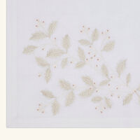 منديل جاردن كوليكشن رمادي كاترين دينوال منديل جاردن كوليكشن رمادي