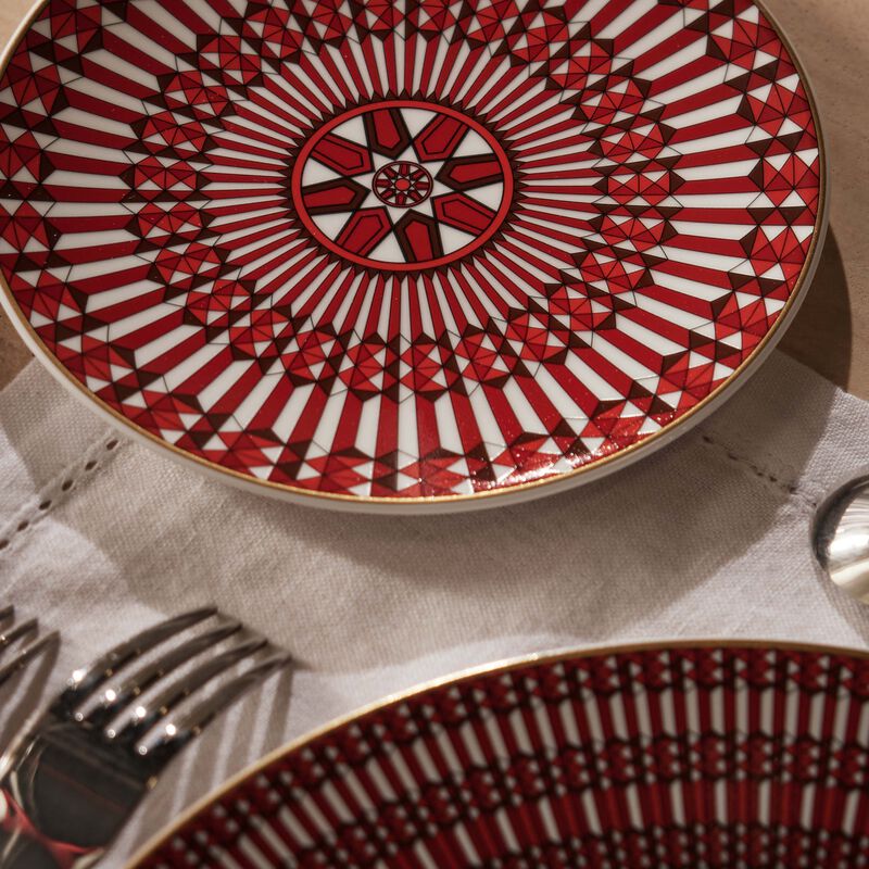 Arcadia Dessert Plate Round Red 21cm Set of 2 baccarat arcadia dessert plate round red 21cm set of 2